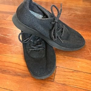 Men's Black Allbirds: The Wool Runners Size 11